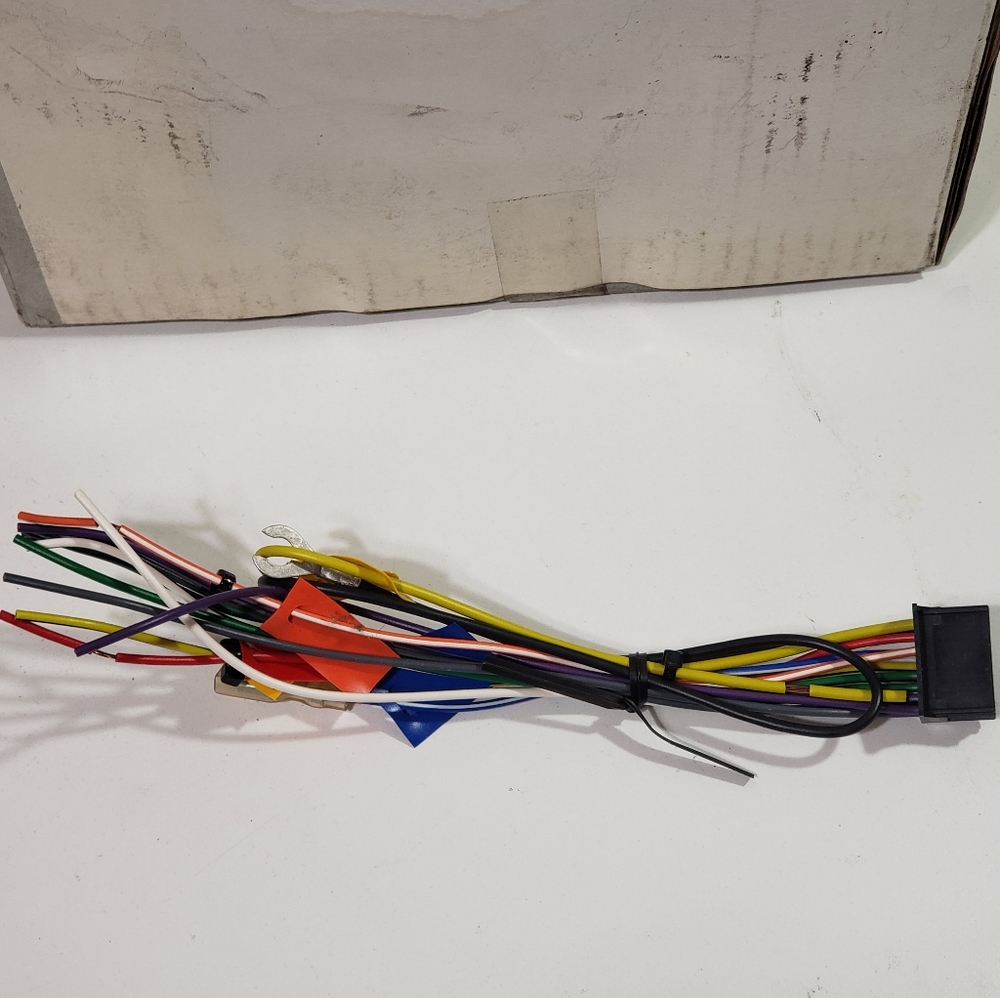 Stereo - Picture 10 of 13